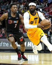  巴特勒三双热火逆转凯尔特人  