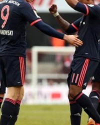  科隆门将超神扑救零封拜仁攻击群  