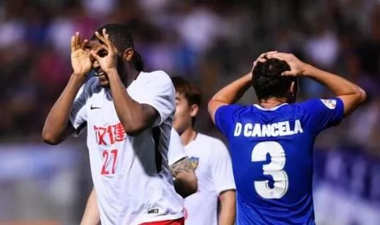  德甲外援政策改革引发俱乐部集体抗议  